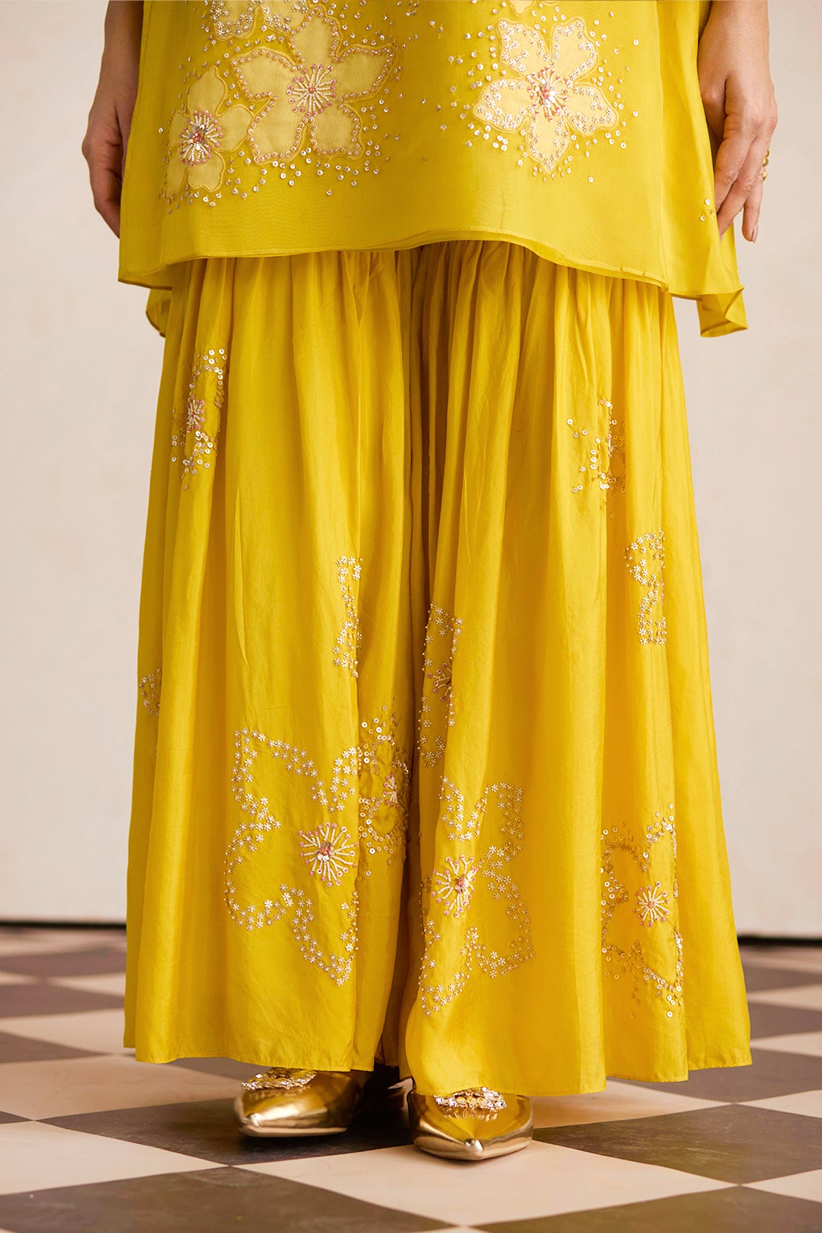 ONT 383 - SET - MANGO