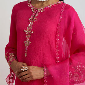 ONT D92 - HOT PINK