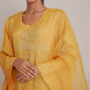 ONT D44 - MARIGOLD