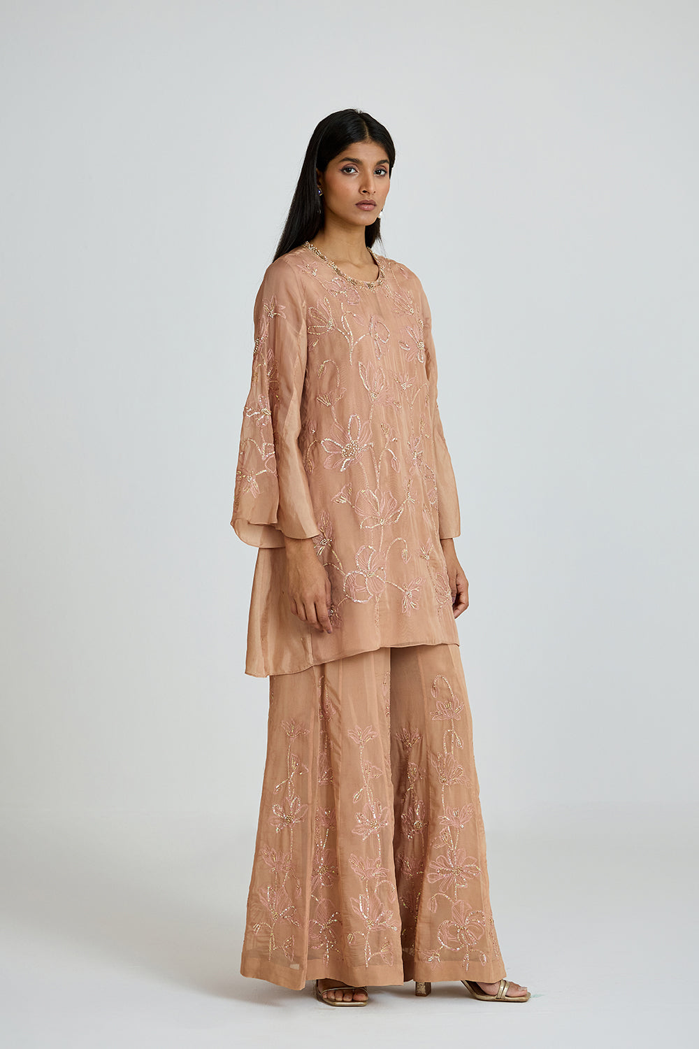 Wildflower 25 – OneNotTwo