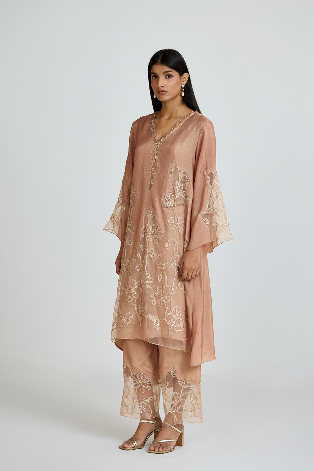 ONT 491 SET - GOLD