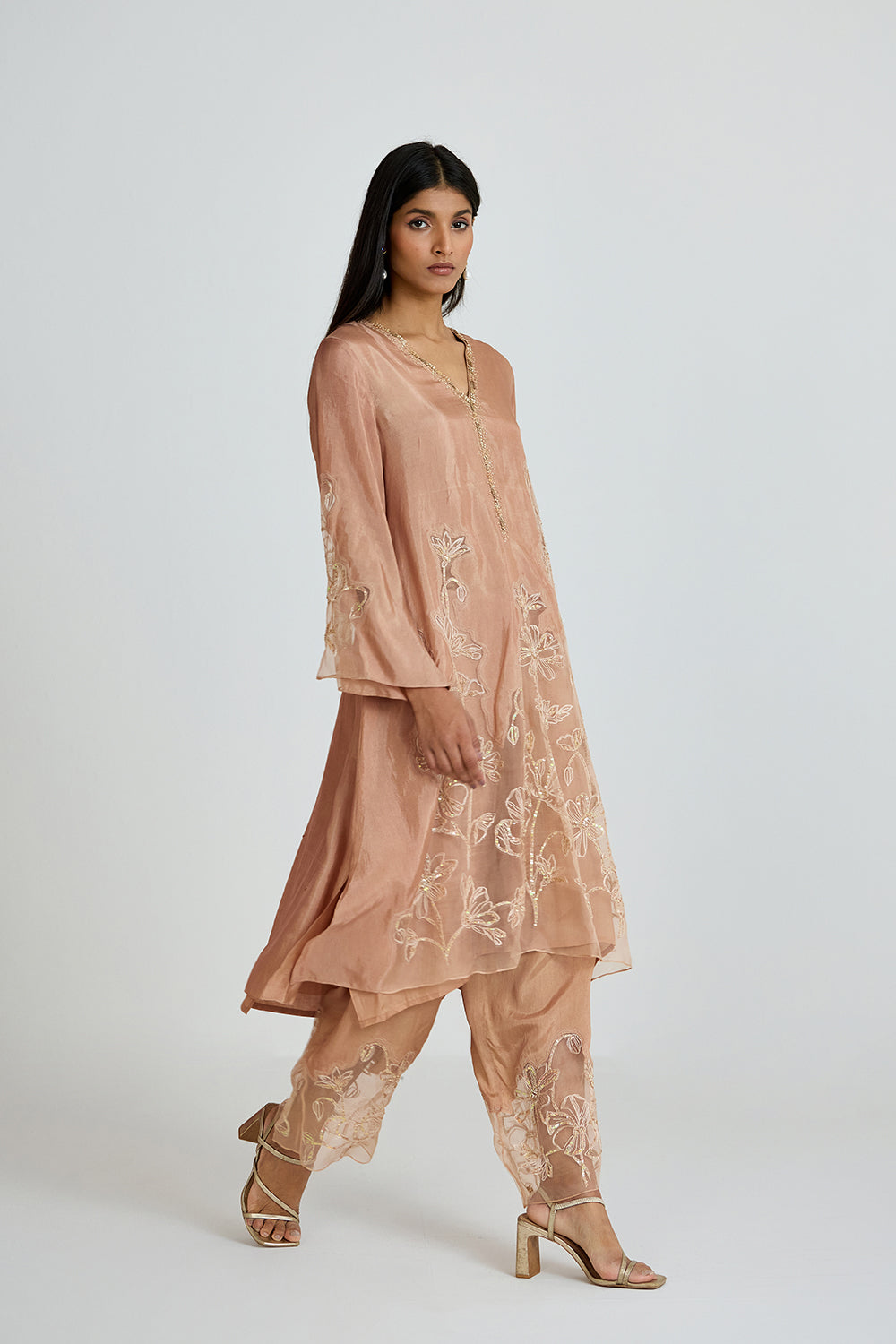 ONT 491 SET - GOLD