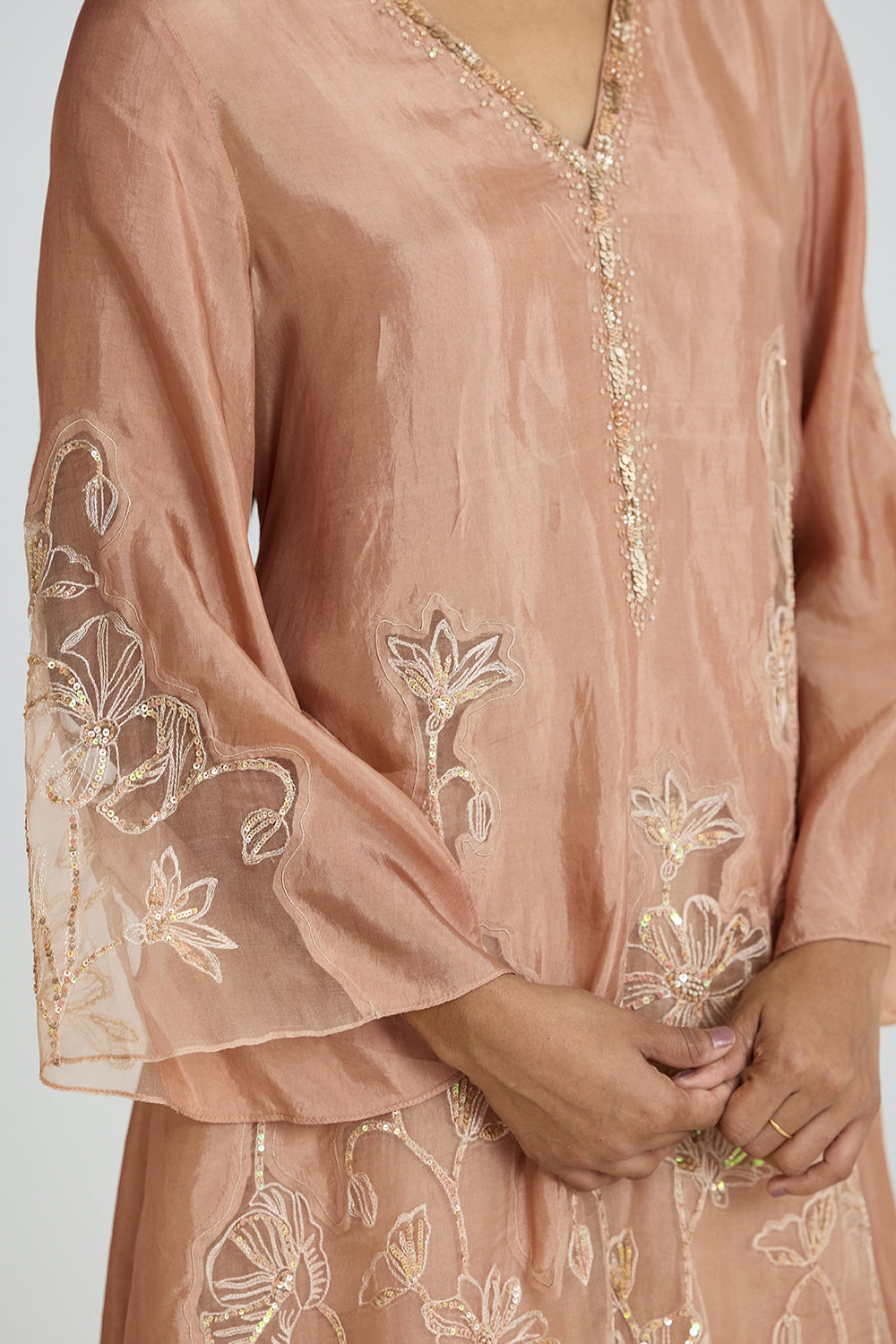 ONT 491 SET - GOLD